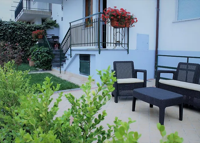 Oltre La Costa Bed & Breakfast 4*